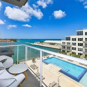 Apartment *new* 2bd 2bath Apt With Ocean View, Pool, Gym, Oranjestad
